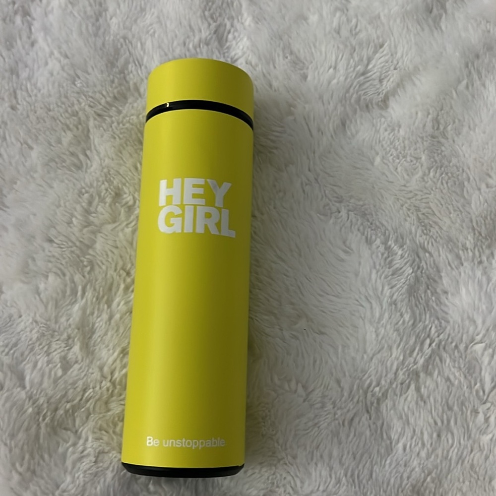 Yellow 'Hey Girl' Insulated Bottle - Picture 2 of 5